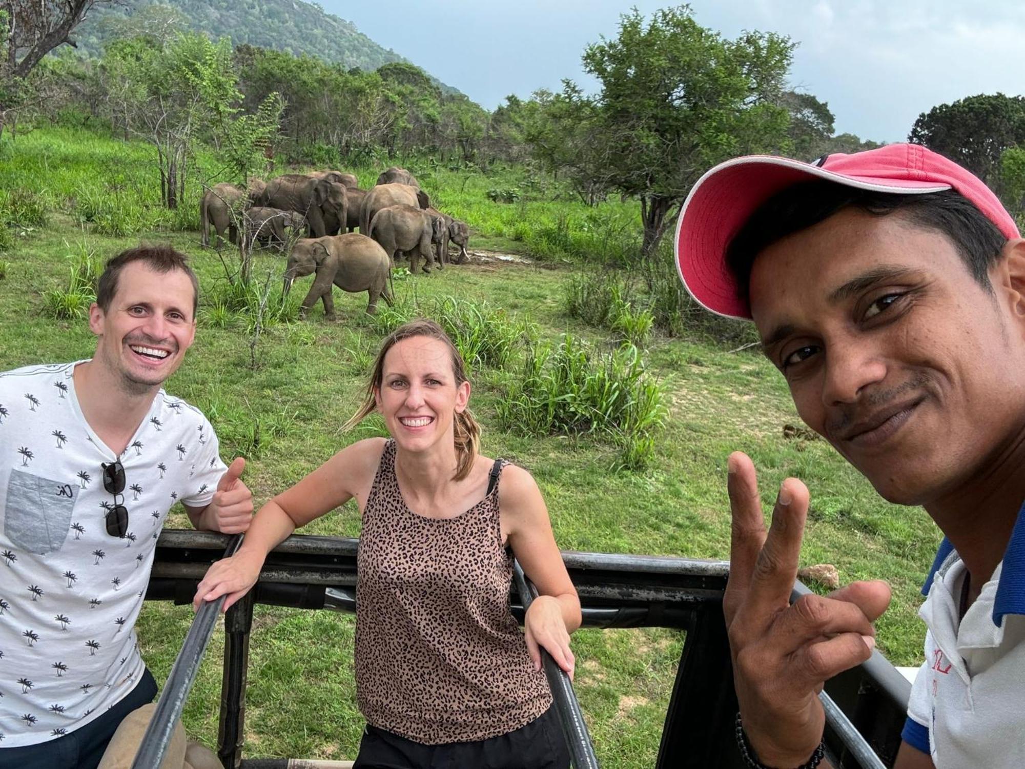 Elephant Safari Lodge Sigiriya Junction Хабарана Экстерьер фото