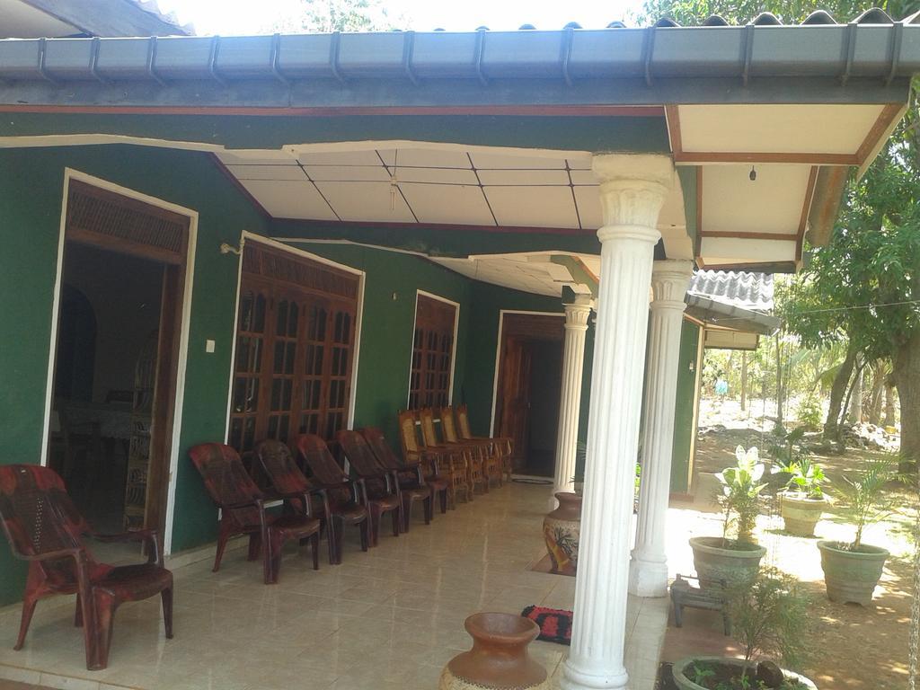 Elephant Safari Lodge Sigiriya Junction Хабарана Экстерьер фото